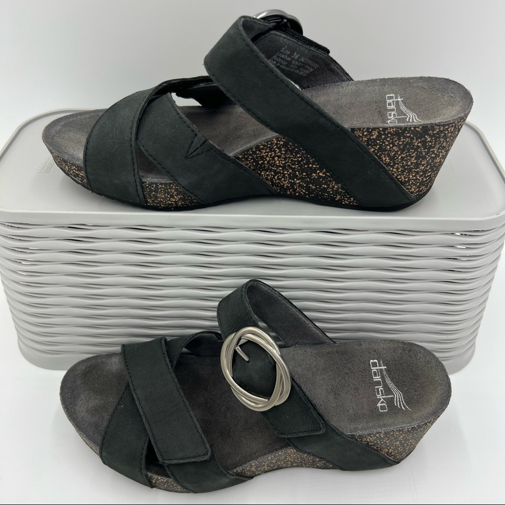 Dansko Susie Black Milled Nubuck Strap Wedge Platform Sandals Size 36